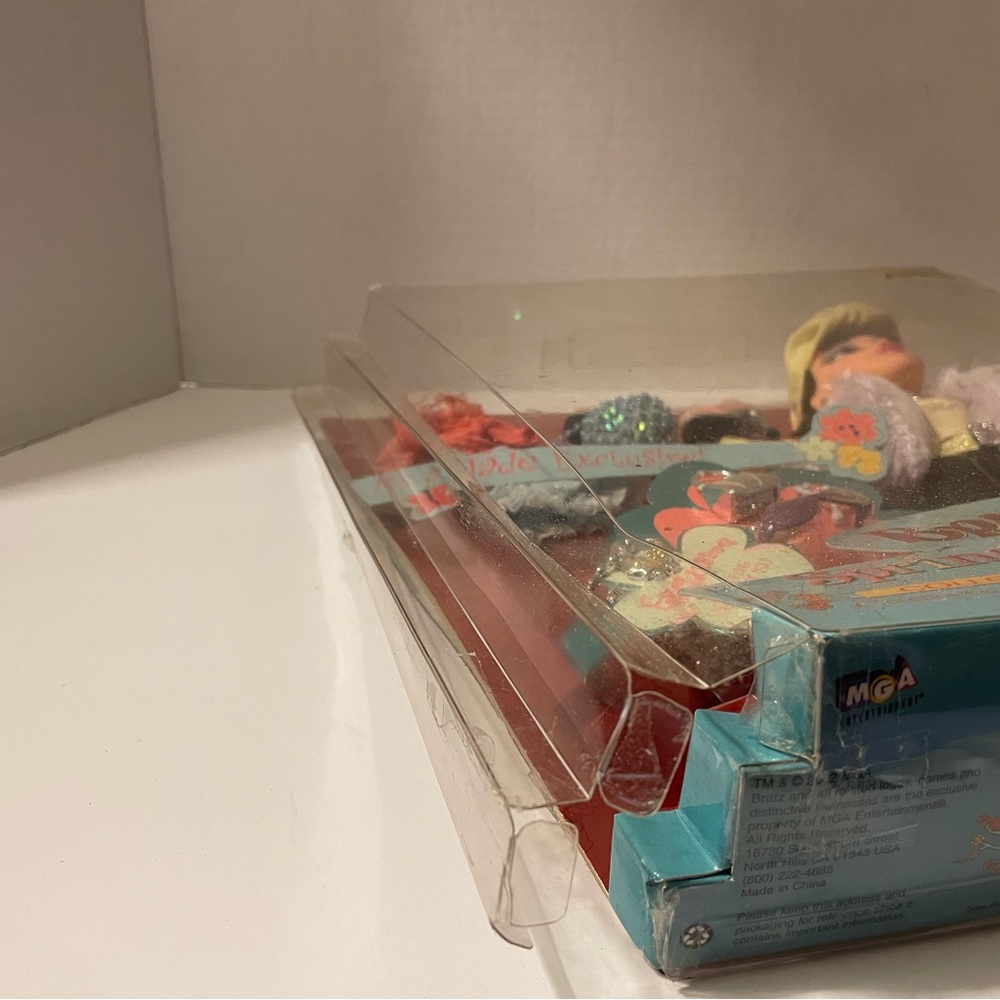Bratz Vtg Spring Fling Jade 2003 New Open Box Limited Collectors Edition Doll - Picture 3 of 3